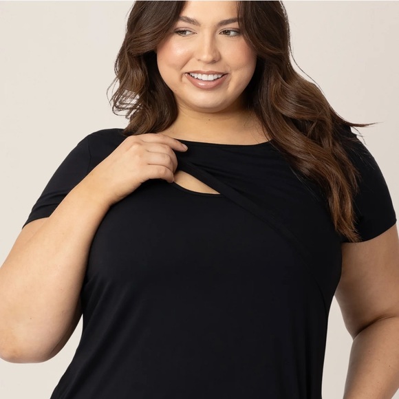 Eleanora Bamboo Maternity & Nursing Dress, Medium(6-8), Black - Picture 5 of 8